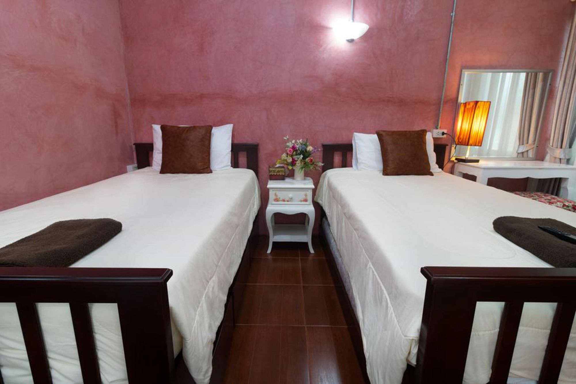 Hotel Khunnai House Chiang Mai Extérieur photo